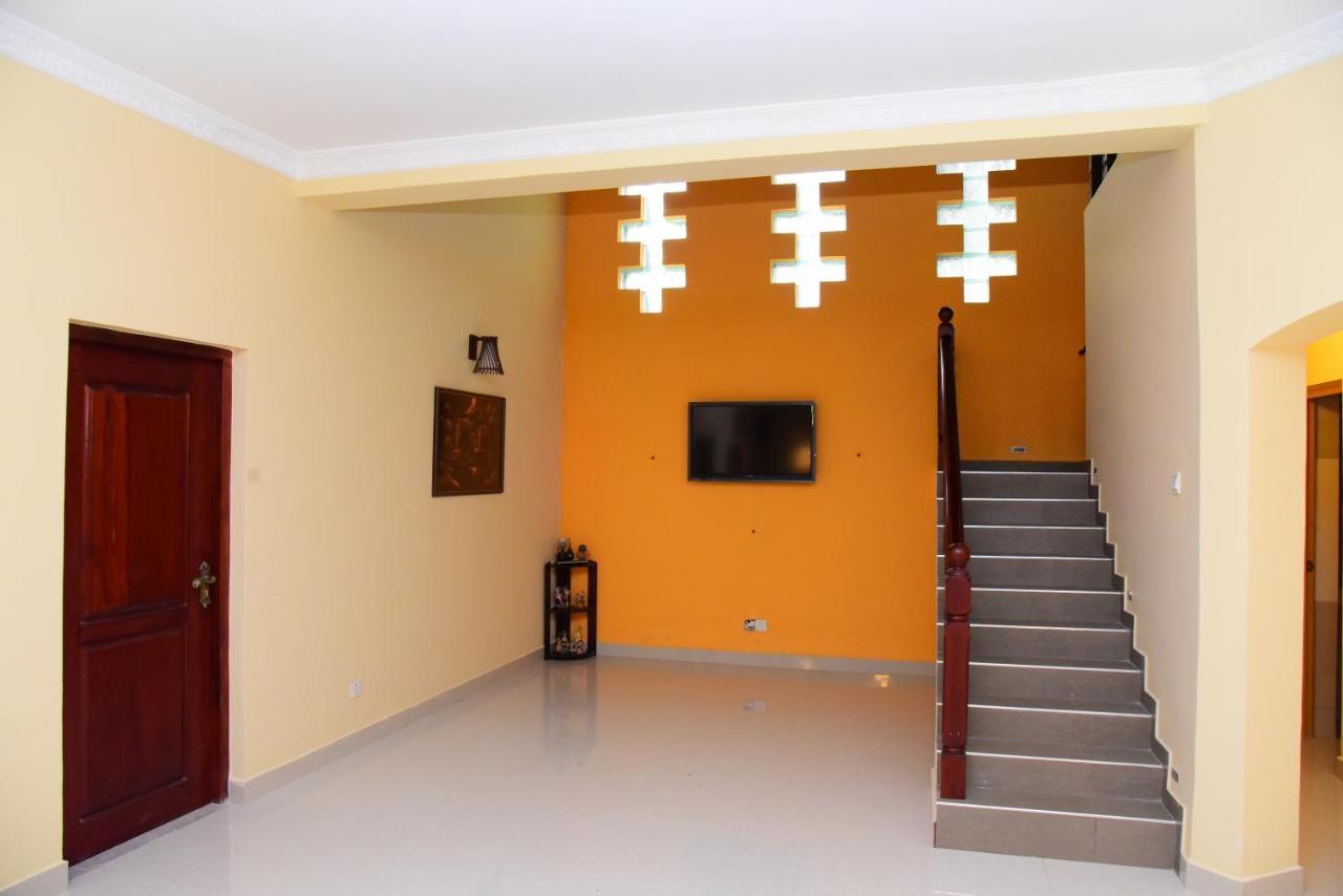 Airport Blessings Villa Katunayaka Εξωτερικό φωτογραφία